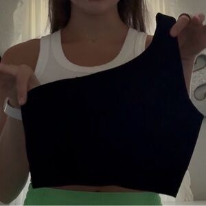 Black One-Shoulder Crop Top/Sports bra